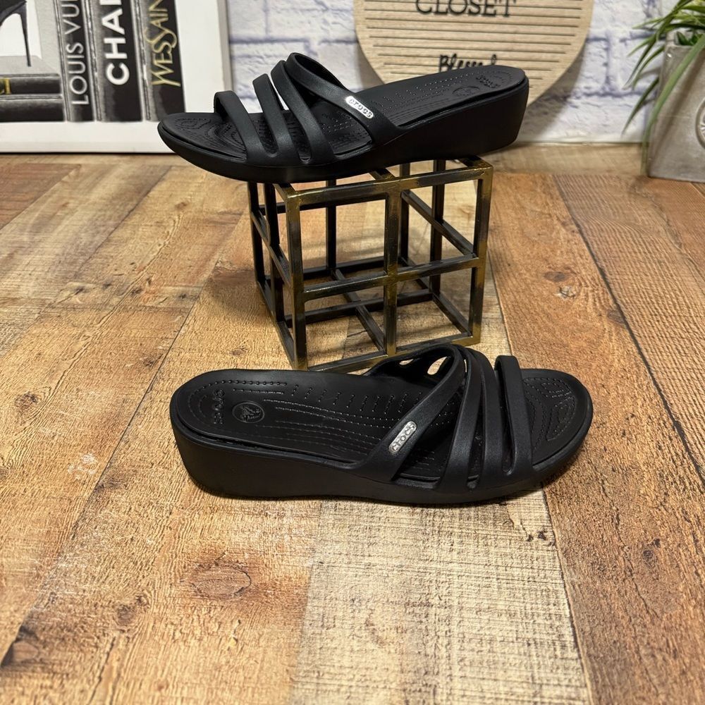 Crocs Rhonda Black Strappy Wedge Pump Short Heels Women's Size 9